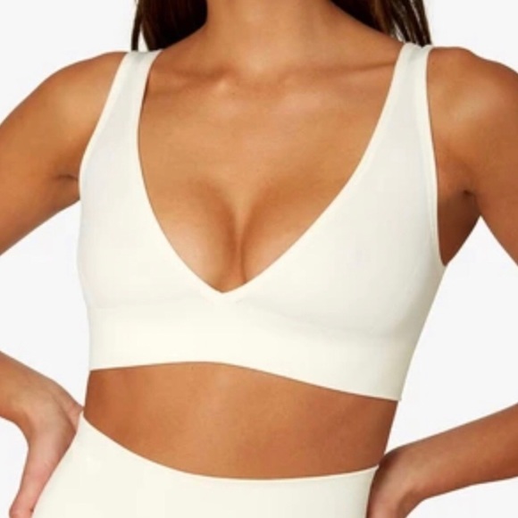 WeWoreWhat Other - We Wore What Off White Bra Top